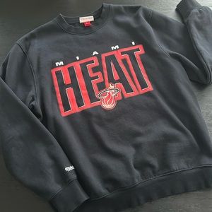 Miami Heat Mitchell & Ness NBA Retro Sweatshirt NWT new in original packaging
